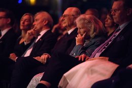 Akademie-Präsident Hans-Jürgen Drescher, S.K.H. Herzog Franz von Bayern und Gustava Everding bei der Soiree