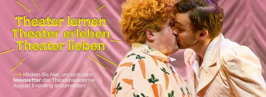 Flyer Newsletter-Abo, Text: "Theater lernen, Theater erleben, Theater lieben", rosa Hintergrund, davor zwei Menschen, die sich einen innigen Kuss geben